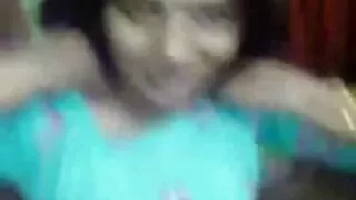 Brolių Plikas pakliuvom blondinė su dideliais papai, kurie apvyniojo nosinę aplink kaklą, kad paslėptų kito žmogaus hickeys iš savo meilužio. Dude pakliuvom kalė su didžiulis gaidys iš širdies ir baigė kalė galutinis