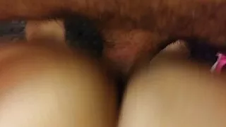 Krutsh Shka leidosi į kruizą su vietiniu pliku tėčiu, manydamas, kad jis ką tik nusprendė jai padovanoti šią kelionę. Galų gale tai nėra taip paprasta. Jaunas grožis suteikia čiulpimą ant kelio ir kiekvieną dieną suteikia analinį, kad palepintų globėją. Temperamentingas kalė kruopščiai sucks gaidys ir bando ne būti gatvėje. Begėdis gerbėjas nori Min BŽŪP   Ir vulgari meilės kunigė eina pasiimti savo mylimojo miegamajame, kad vėl atsikeltų su vėžiu, o degantis donj
