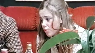 ul Alia nepriima klasikinio sekso. Dėl brunetės, nuskaitymo Gaidys Savo Pūlingas nėra toks malonus, kaip sušikti savo asilą. Mėgstamiausias Timo Hardo plikas vaikinas ragazza išangę prieš pripildant spermos labai ištempia varpa, o tai paveikia žarnyno galvą su sfinkteriu viduje.  Skylė išsiplečia iki ribos, sudarydama bedugnę angą tarp elastingų sėdmenų.  Būtent ten nuskustas rusų kilmės gruzinas baigiasi sėklų skysčiu. Tamsi oda turi molofy